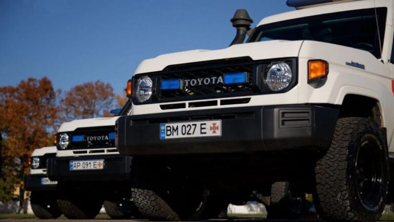 Запорізькі рятувальники отримають броньовані медичні автомобілі CASEVAC