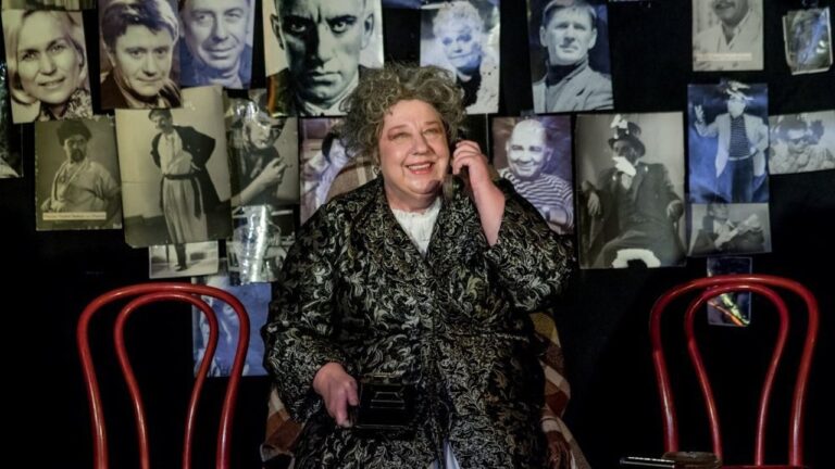 Народна артистка з Херсона Олена Галл-Савальська отримала державну стипендію