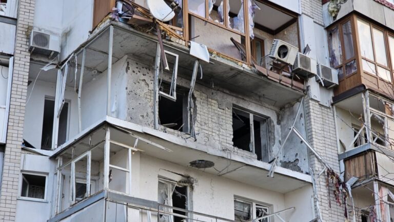 Російські війська збільшили кількість ударів по правобережній Херсонщині