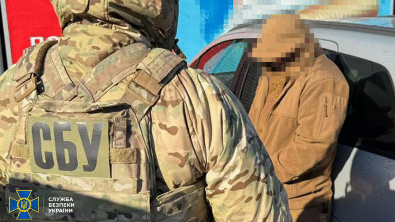СБУ затримала двох агентів ФСБ, які коригували удари по Дніпропетровщині та Запоріжжю