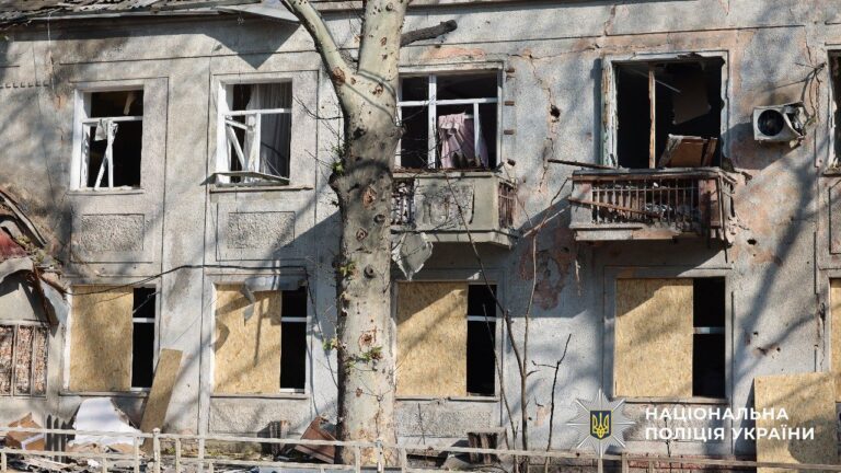 Росія обстріляла Херсонську громаду: є загиблий та поранені