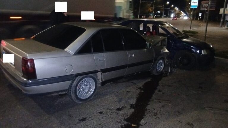 ДТП у Миколаєві: зіткнення Dacia та Opel призвело до госпіталізації