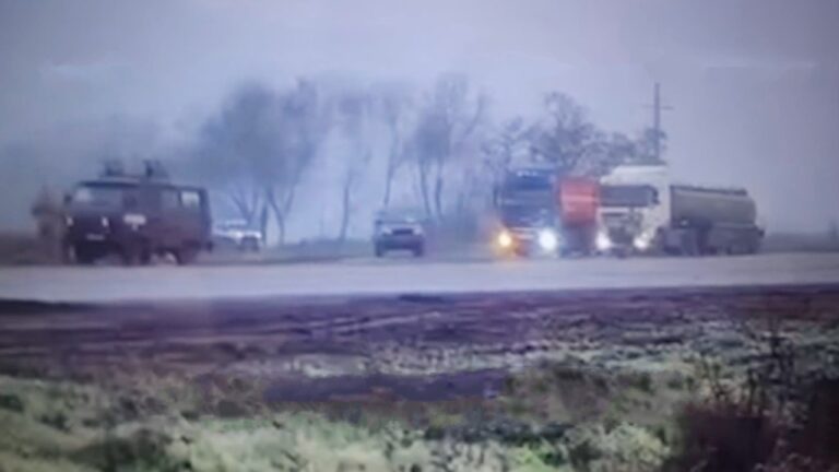 ГУР на окупованій частині Бердянського району підірвали автомобілі ахматівців