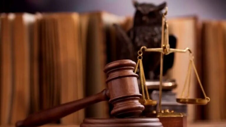 В Одесі під варту взяли посадовицю райради за виправдовування війни Росії проти України