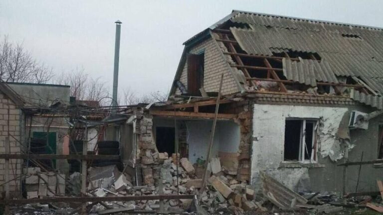 Росія завдала нових ударів по Херсонщині: поранені 11 людей