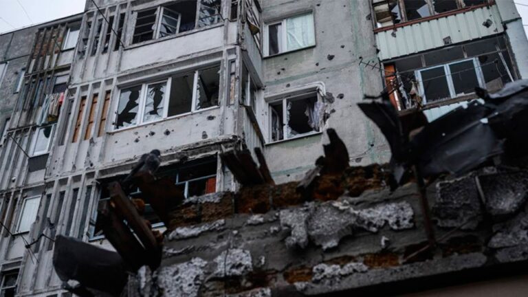 Шестеро цивільних поранені через обстріли Херсонщини російською армією