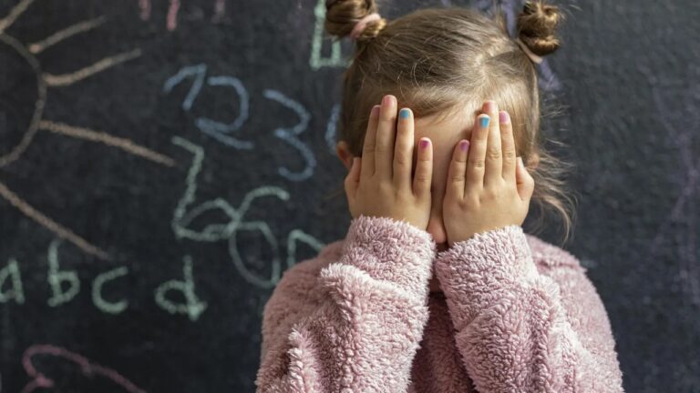 Судитимуть батька насильника з Херсонщини