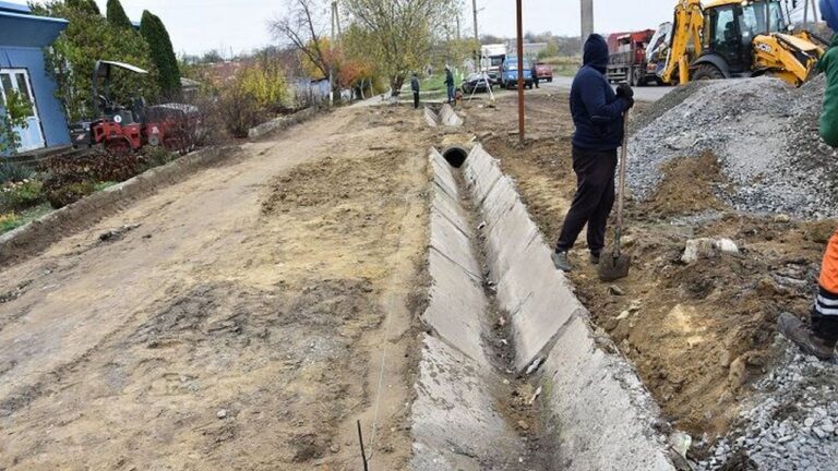 На Одещині модернізують систему водовідведення у Затишші