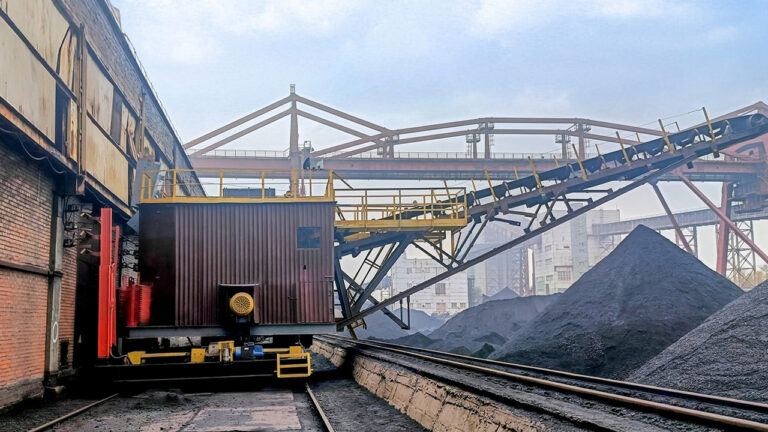 “Запоріжкокс” відновив роботу штабелера після капремонту вартістю 3,7 млн грн