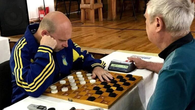 Херсонському тренеру Юрію Ніценку присвоєно звання “Заслужений майстер спорту України”