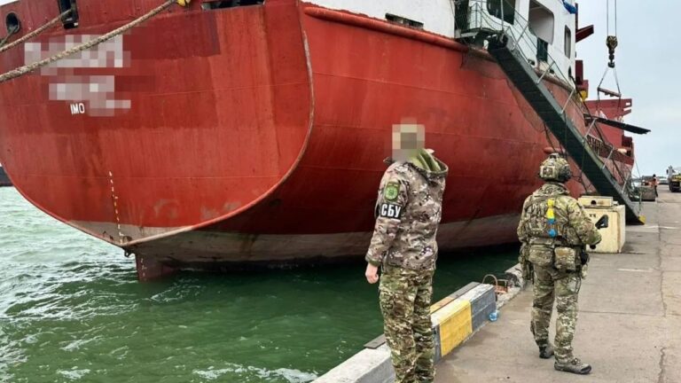 В Одесі затримали судно російського “тіньового” флоту