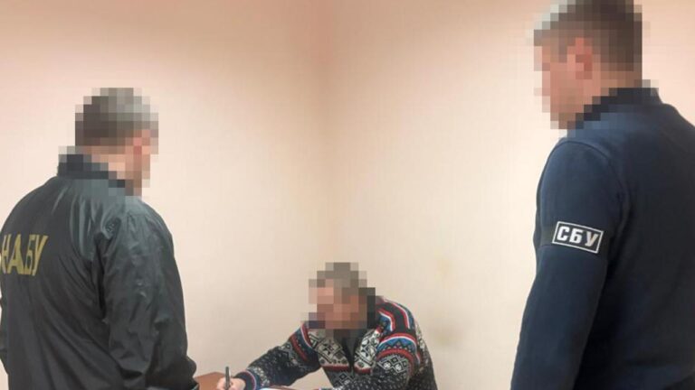 СБУ та НАБУ викрили розкрадання 102 млн грн
