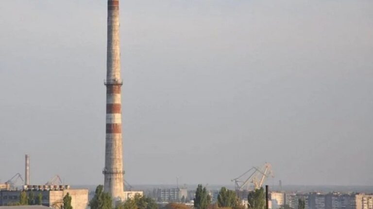 “Херсонтеплоенерго” закупило матеріали для будівництва захисної споруди на понад 2,1 млн грн