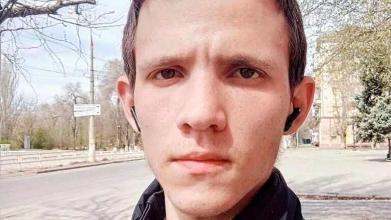 У Херсоні волонтера Павла Матвійця нагородили відзнакою “Золоте серце” посмертно