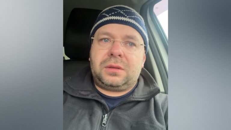 Ветеран з Олешок заявив про напад у Харкові під час загальнонаціональної хвилини мовчання