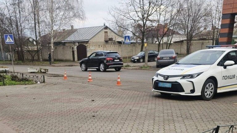 Напад із ножем на волонтерів у Миколаєві: постраждалі заявили, що справу “зам’яли”