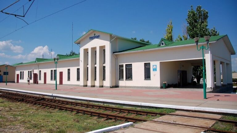 Наступного року окупанти планують запустити єдиного приміського залізничного перевізника на ТОТ України