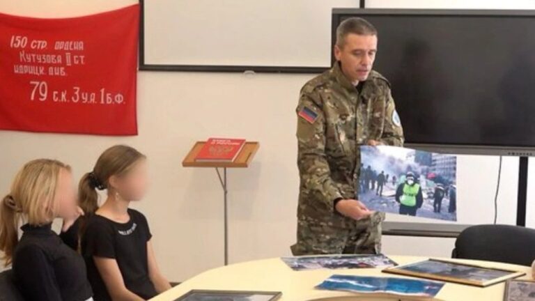 В окупованому Скадовську школярів залучили до пропагандистського уроку мужності