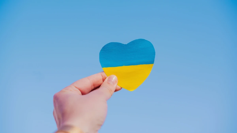 Групу дітей з окупованого лівобережжя Херсонщини повернули на підконтрольну Україні територію