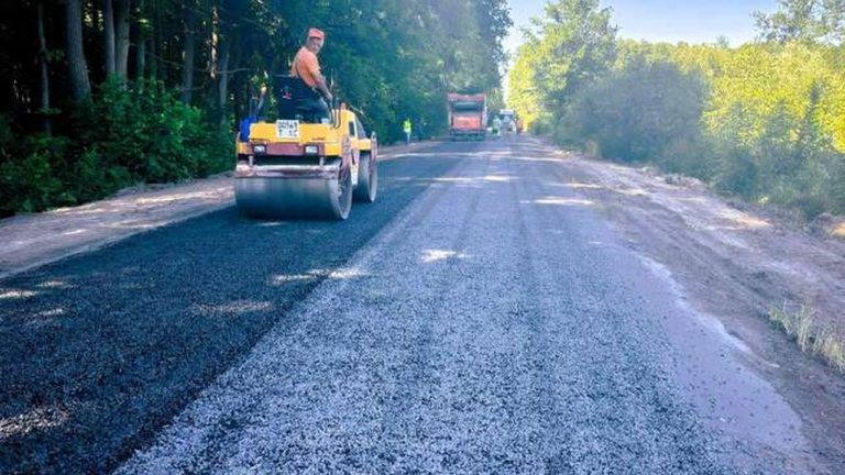 Відновлення доріг на Миколаївщині після війни оцінено у 30 млрд грн