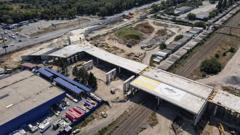 Прокуратура вимагає розірвати контракт на будівництво шляхопроводу в Херсоні за 1,1 млрд грн