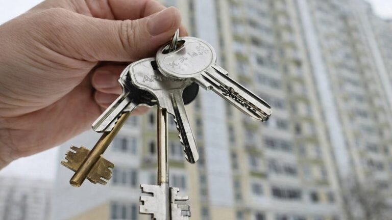 Віталій Кім пропонує залишати квартири сім’ям з дитячих будинків сімейного типу