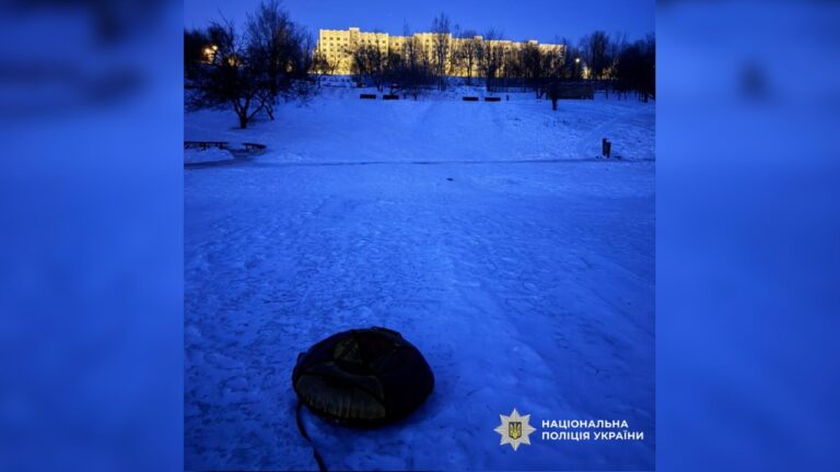 У Харкові під час катання з гірки загинула 70-річна жінка