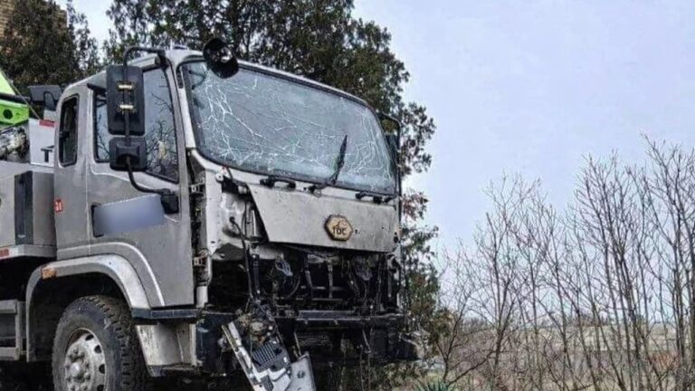 Російські війська знову обстріляли комунальне підприємство в Херсоні