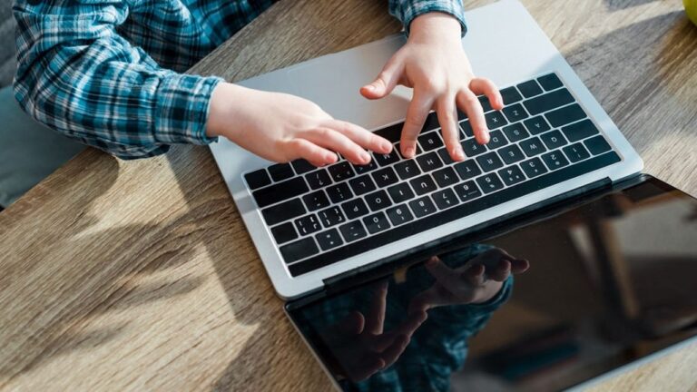 Окупаційна влада на Херсонщині визнає українську освіту загрозою