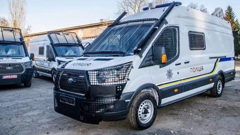 Поліція Херсонщини витратить 372 тис грн на ремонт броньованого Ford Transit