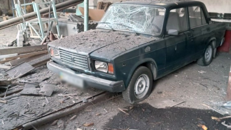 На Херсонщині двоє поранених після обстрілів пошкоджено школу та медзаклад