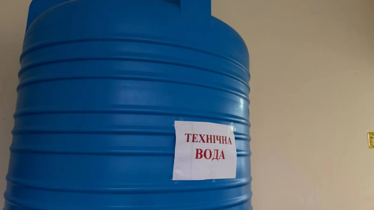 У Херсоні очікуються перебої з водопостачанням через пошкодження інфраструктури
