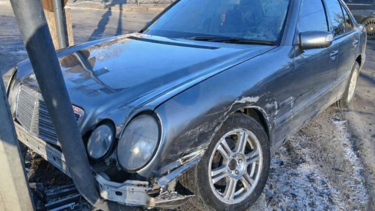 BMW та Mercedes зіткнулися на Богоявленському проспекті у Миколаєві