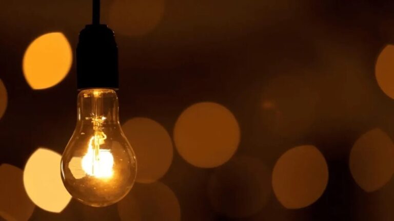 Оновлений графік відключень електроенергії в Миколаєві на 25 лютого