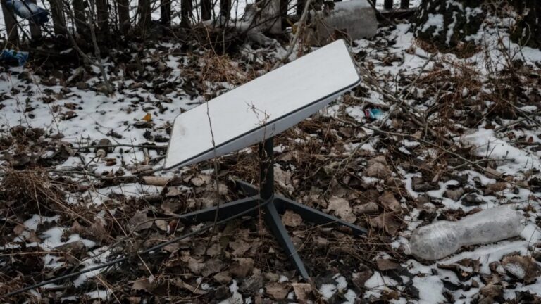 Кім застеріг від реєстрації чужих Starlink через можливі кримінальні наслідки