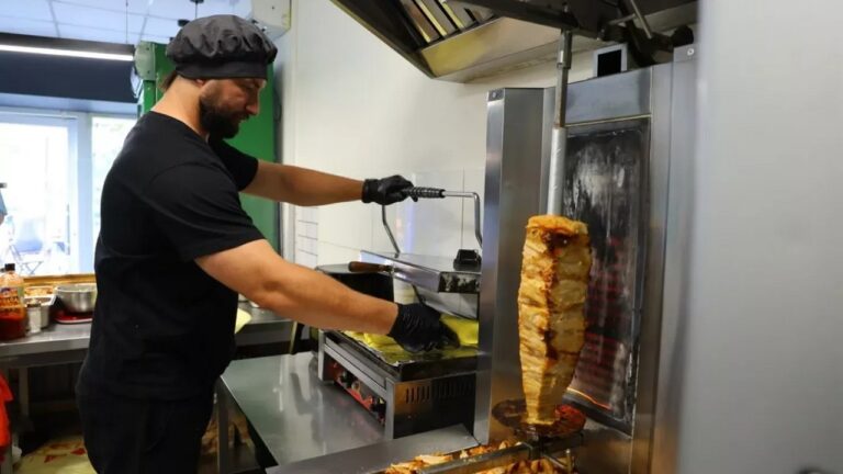 Бізнес з Херсонщини увійшов до трійки найбільших релокантів в Івано-Франківську область