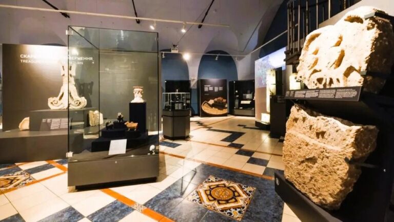 Окупаційні музеї Криму готують позов до російського суду щодо скіфського золота