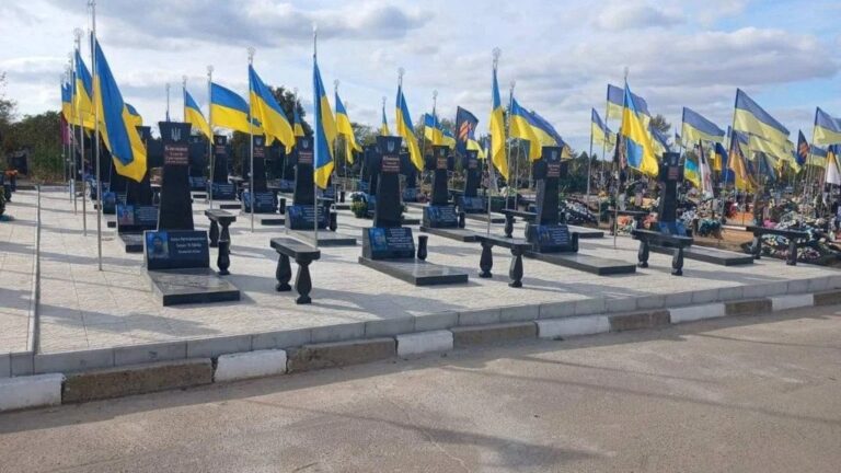 Херсон виділяє 6 млн грн на меморіальні комплекси для загиблих захисників