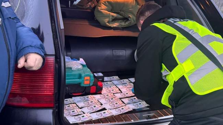 Військовослужбовця на Одещині затримали за спробу підкупу прикордонника