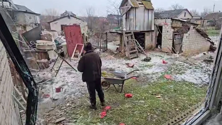 Російські війська обстріляли Чорнобаївку поблизу Херсона