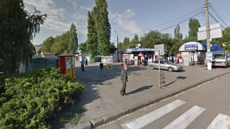 У Миколаєві планують повернути статус скверу ділянці біля автовокзалу