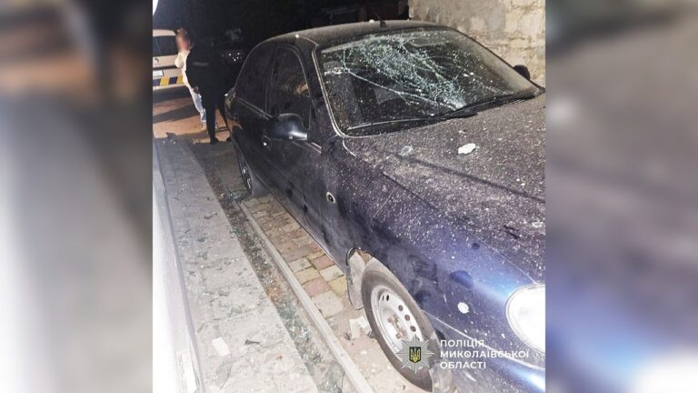 У Миколаєві чоловік кинув гранату у дворі будинку: постраждала жінка