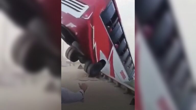 У Бангладеш автобус із пасажирами впав у річку: загинули десятки людей