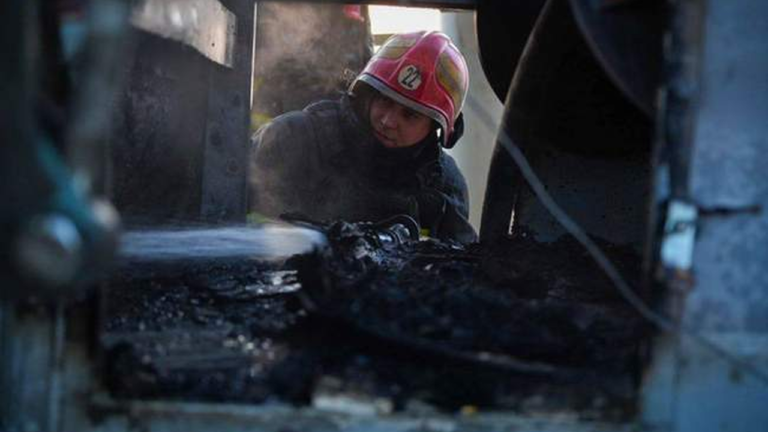 Російські дрони пошкодили іноземні судна з зерном в порту Одещини