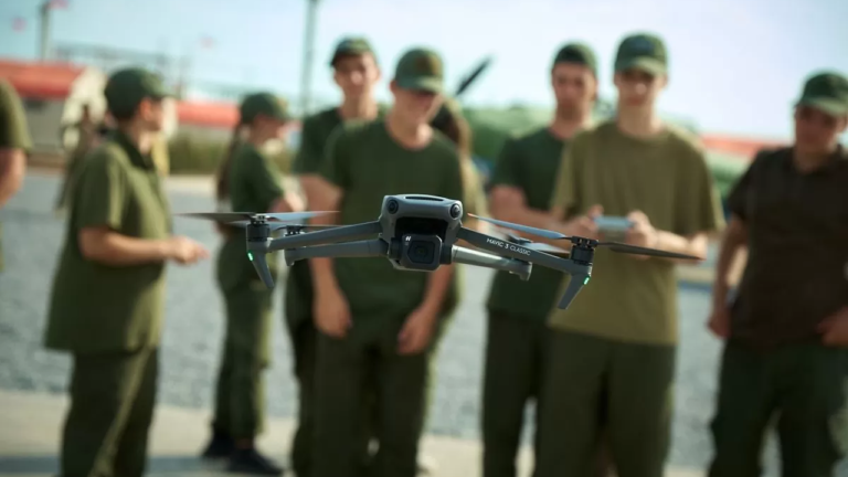 Окупанти вивезли підлітків з Херсонщини на військово-патріотичну програму до РФ