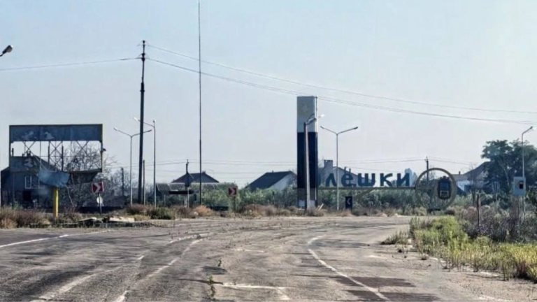 Волонтери організовують евакуацію з окупованих Олешок на Херсонщині