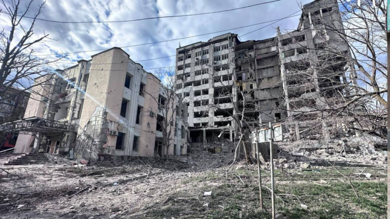 Суд відмовив власникам житла в Херсоні у компенсації за зруйновану квартиру