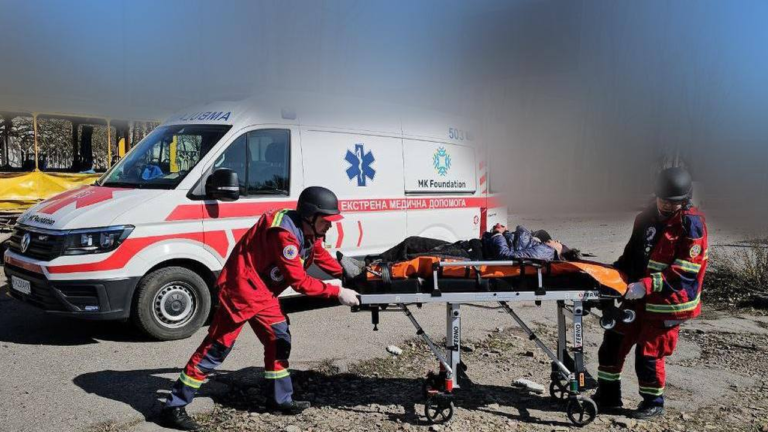 Кількість постраждалих унаслідок нападу на маршрутку в Херсоні зросла до 16 осіб