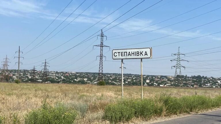 У Степанівці на Херсонщині збільшилась кількість поранених дітей після авіаудару