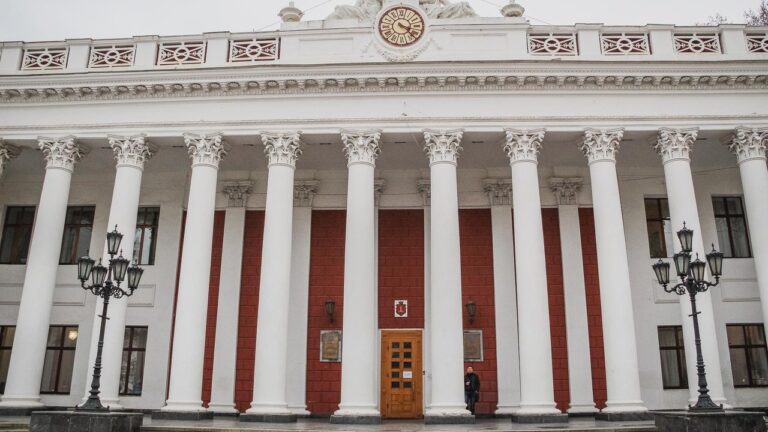 В Одесі призначили нових керівників двох департаментів без конкурсу